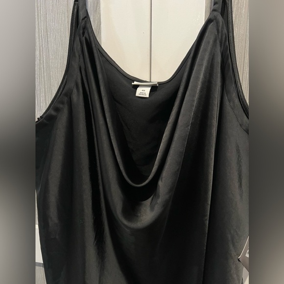 Ava & Viv Tops - B4.07 NWT Ava & Viv Satin Cowl Neck Black Camo/Tank 4X